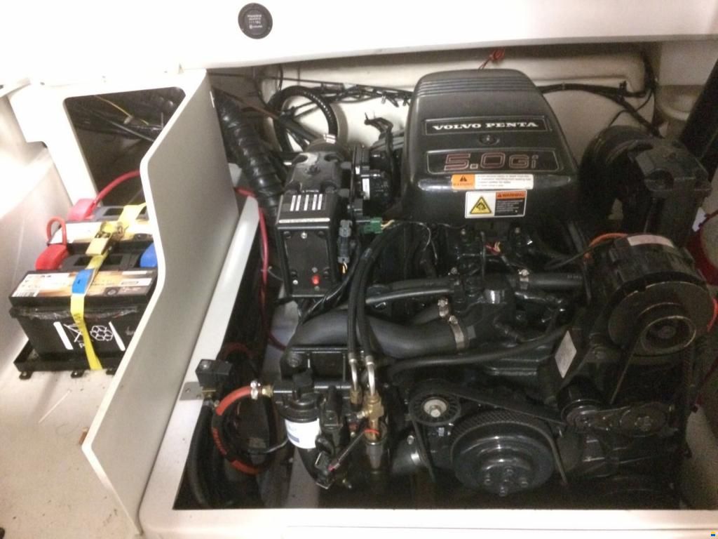 Four Winns Sundowner 215