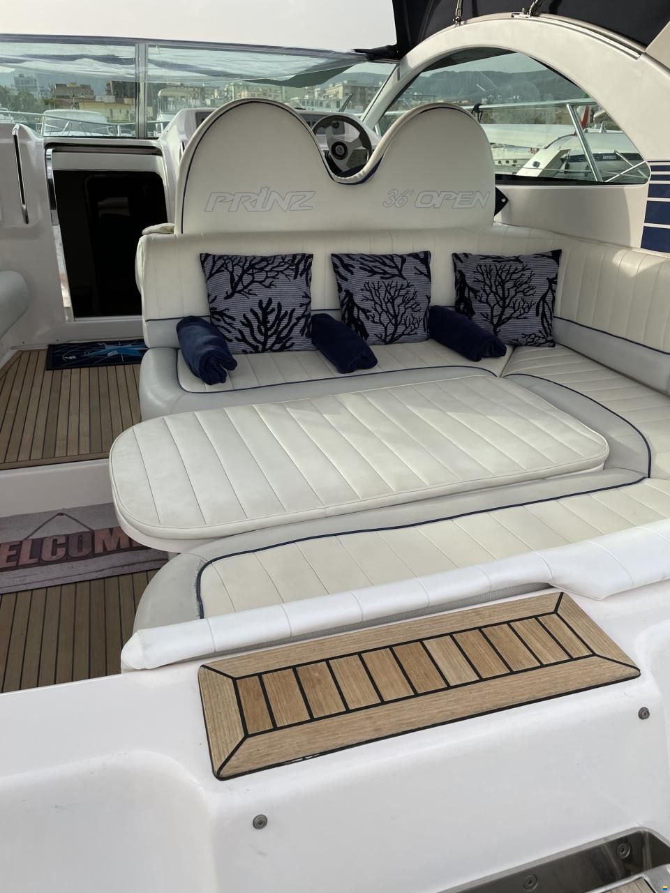 Prinz 36 Open