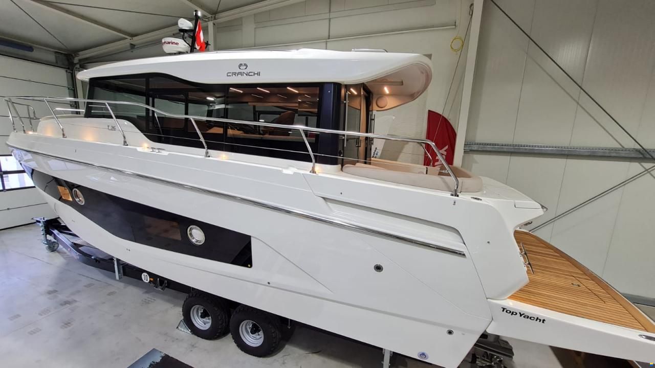 Cranchi T 36 CROSSOVER