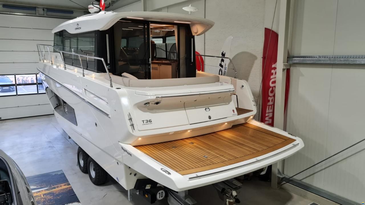 Cranchi T 36 CROSSOVER