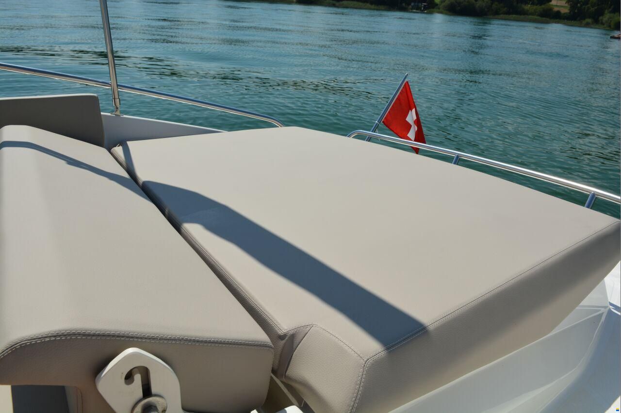 Cranchi Endurance 30