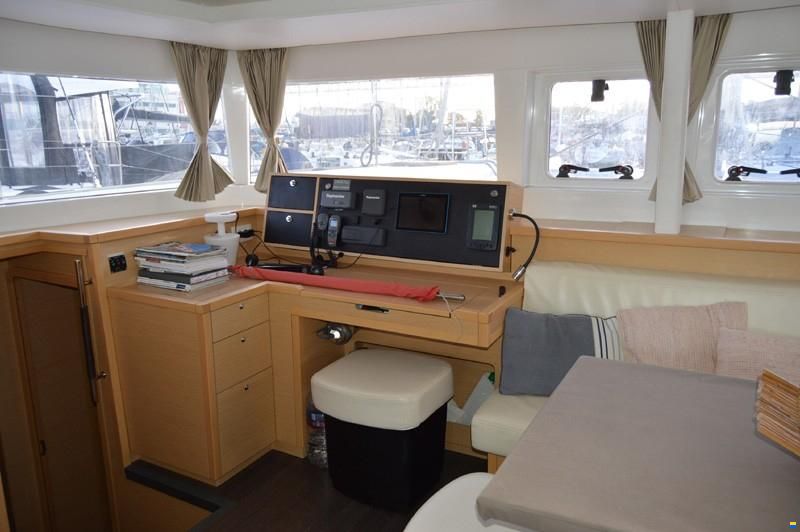 Lagoon 450 F