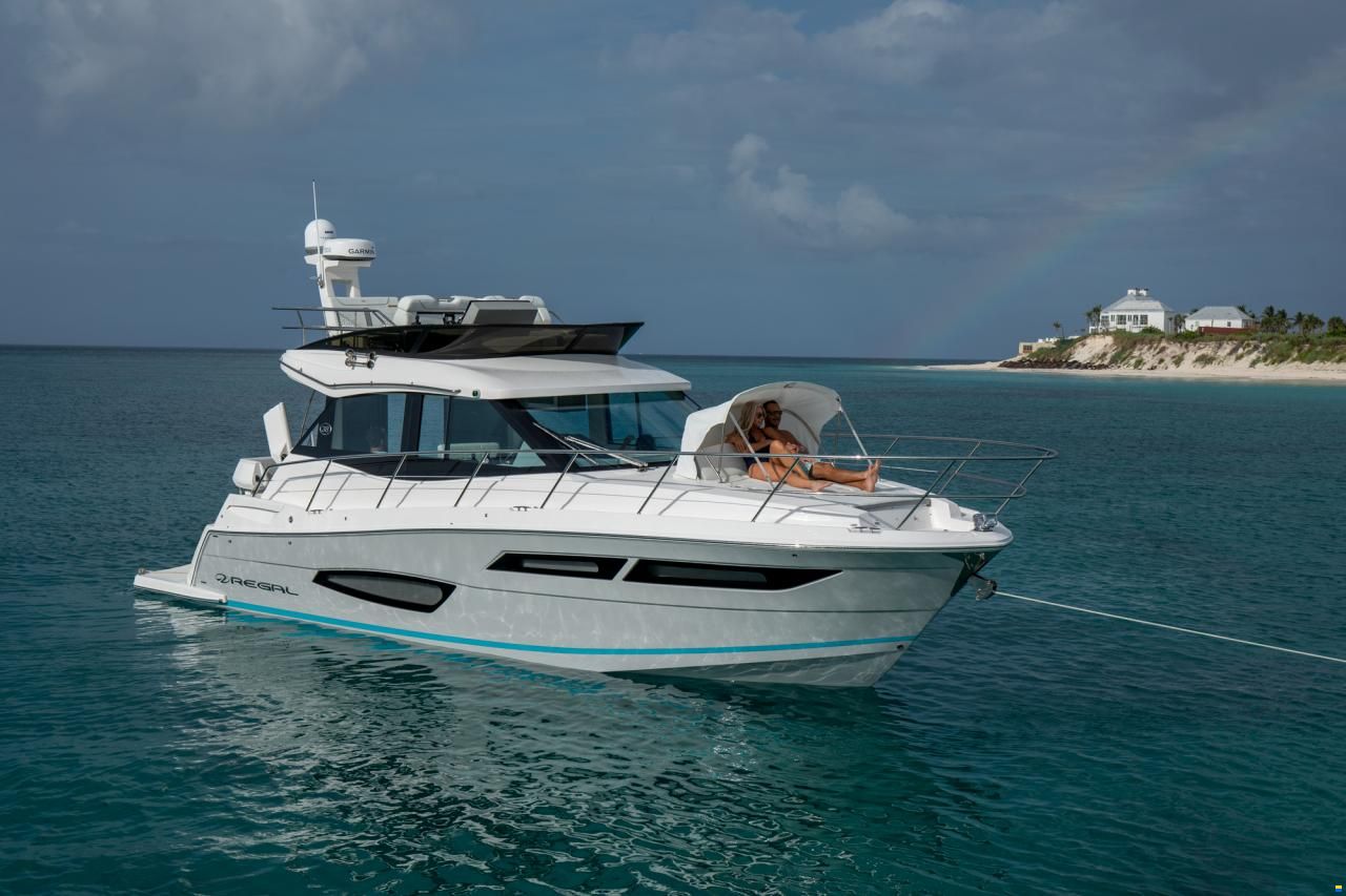 Regal 38 Fly