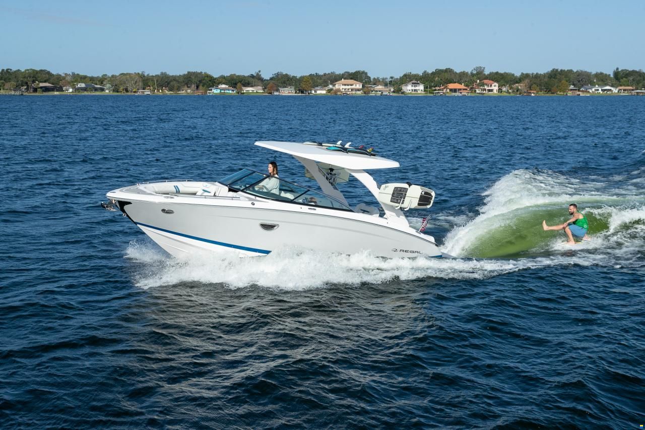 Regal LS9 Surf Ultimate