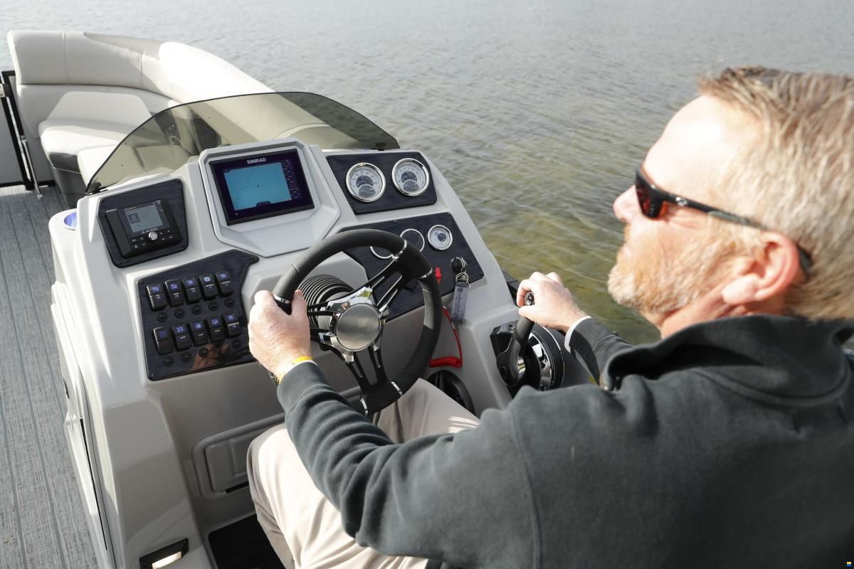 Sunchaser Eclipse 23