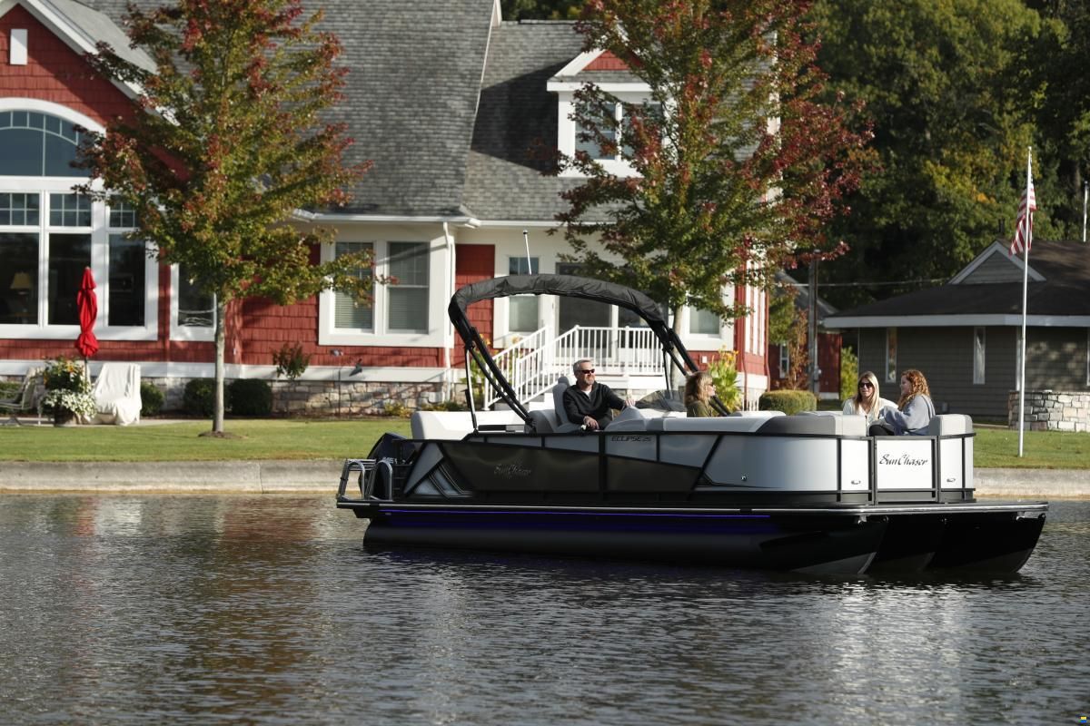 Sunchaser Eclipse 25