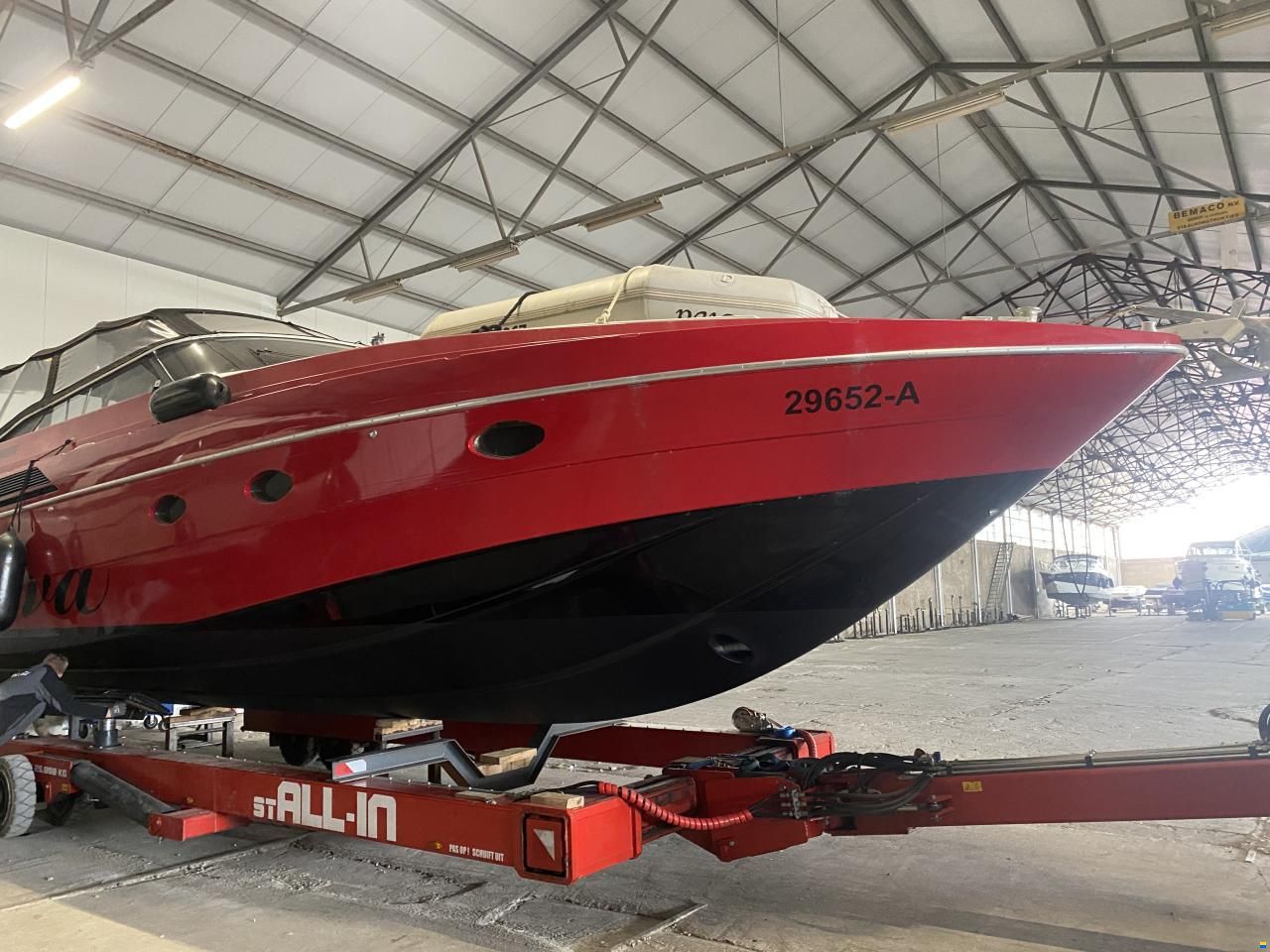 Pershing 40