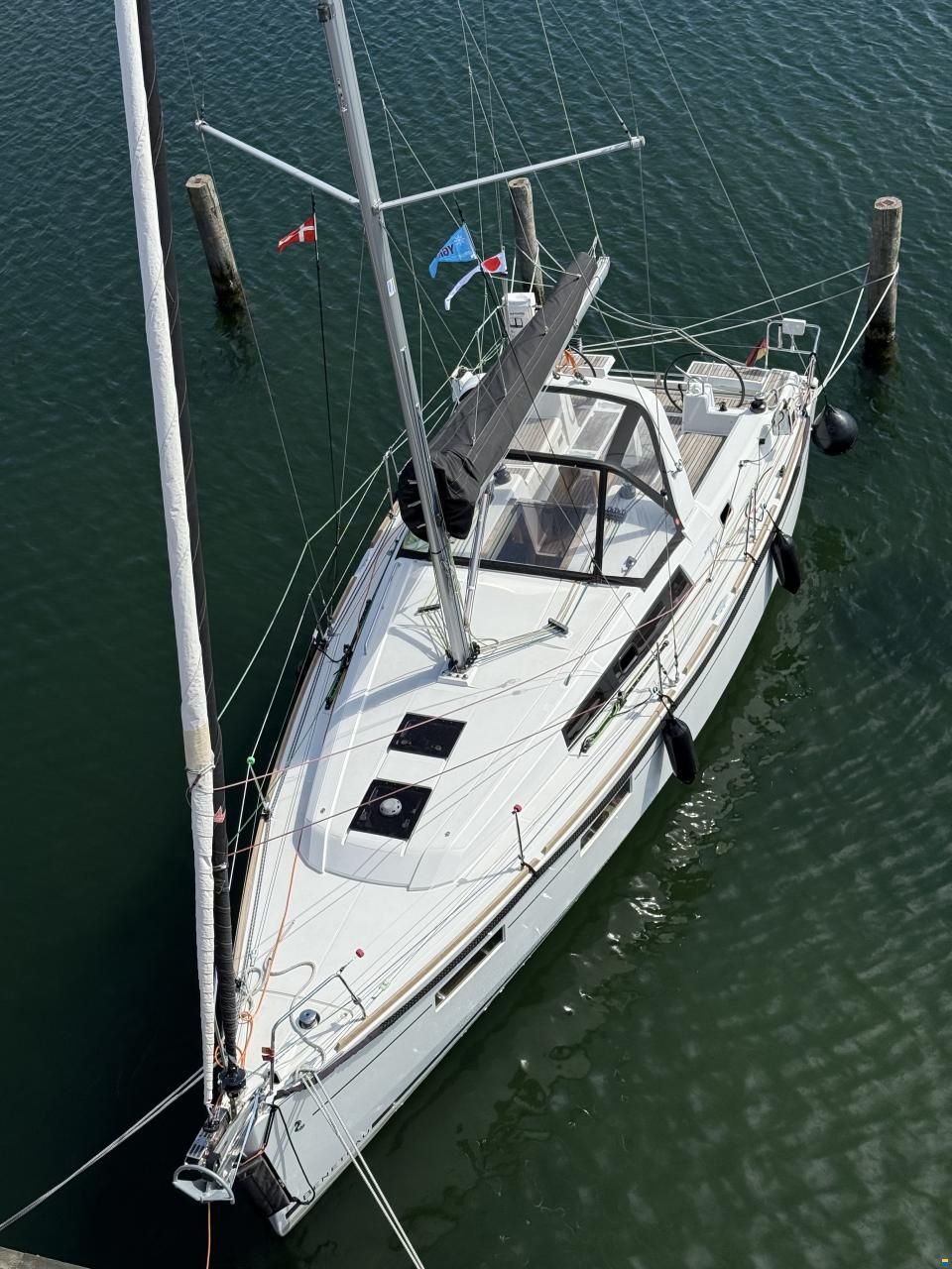 Beneteau Oceanis 35