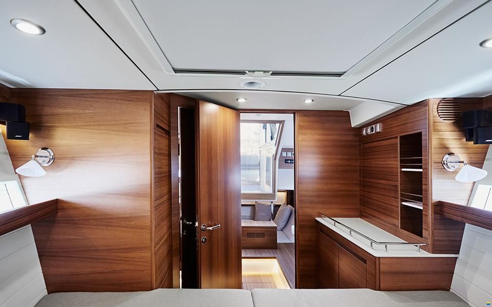 Delta Powerboats 33 Open