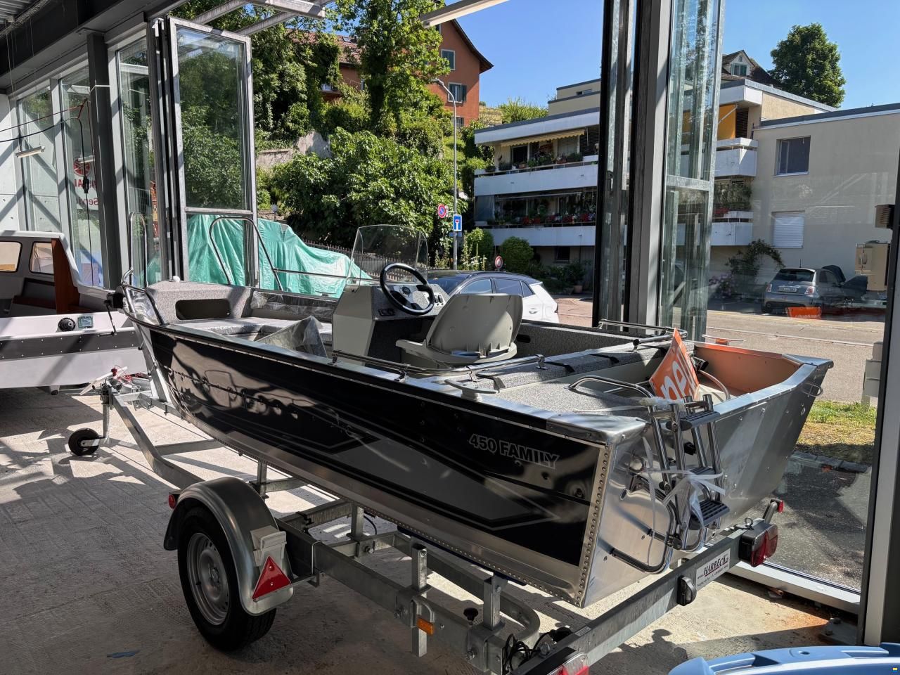 Marine s.r.o. 450 Family - Aluboot