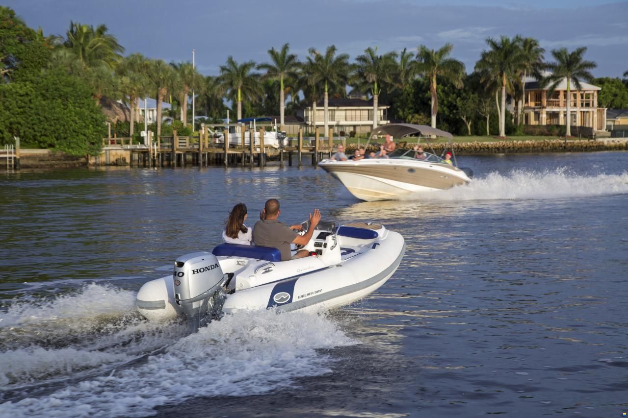 Walker Bay Tender Generation 340 DLX