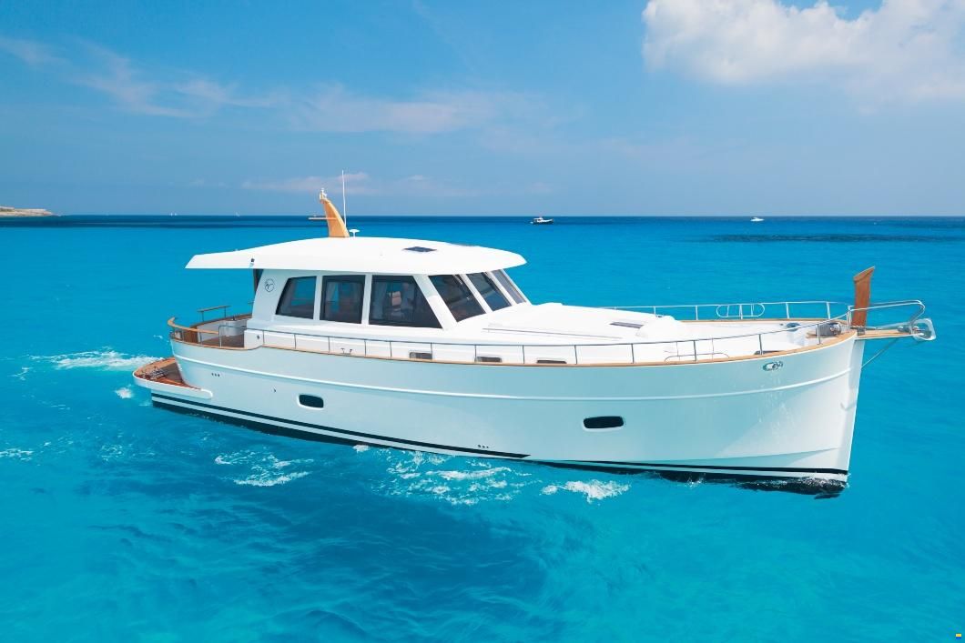 Menorquin Sasga Yachts 55 HT