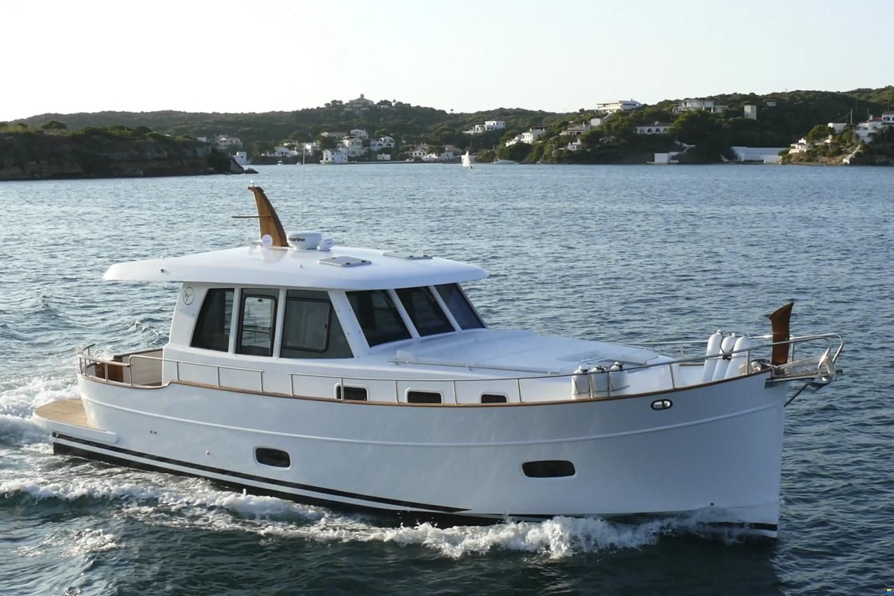Menorquin Sasga Yachts 42 HT