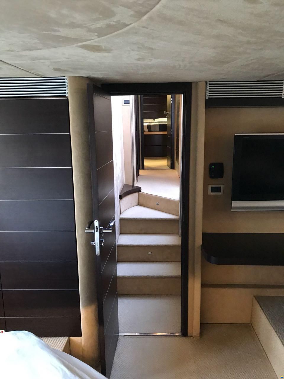 Azimut 68 S
