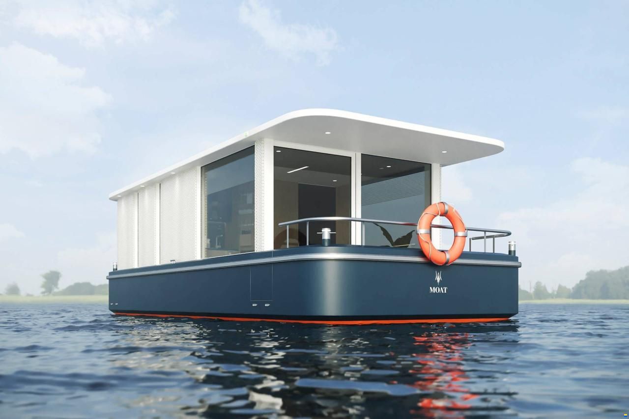 Houseboat MOAT Floating Hotel Room