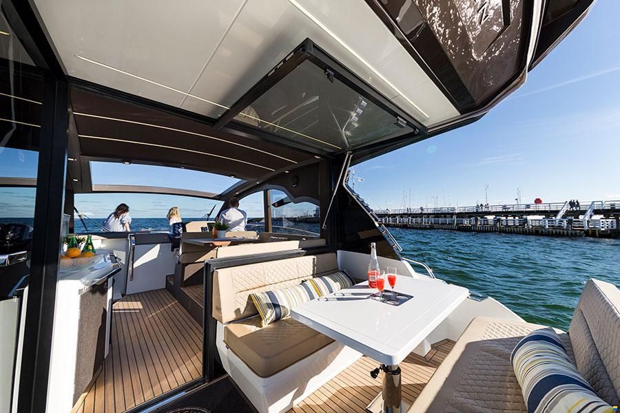 Galeon 425 HTS