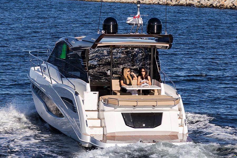 Galeon 425 HTS