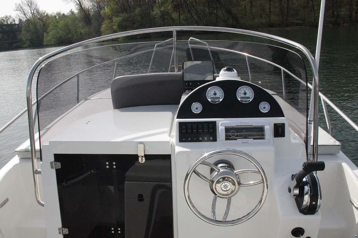 Cantieri Nautici Ferrario Navajo 23 - Honda BF200