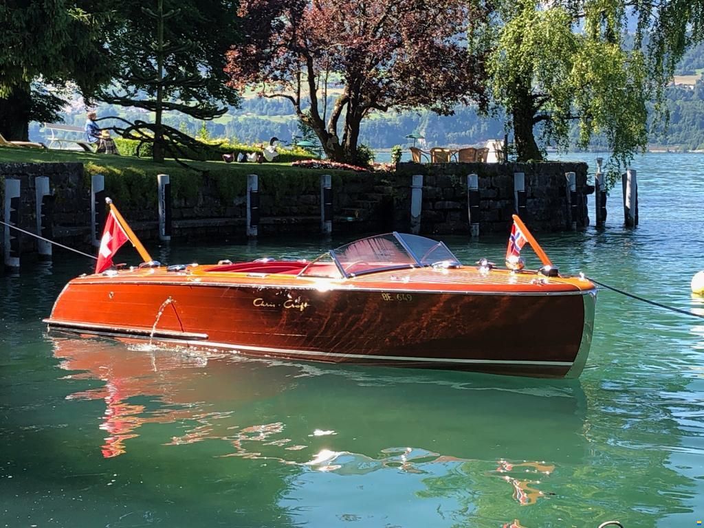 Chris Craft 20 Custom Runabout