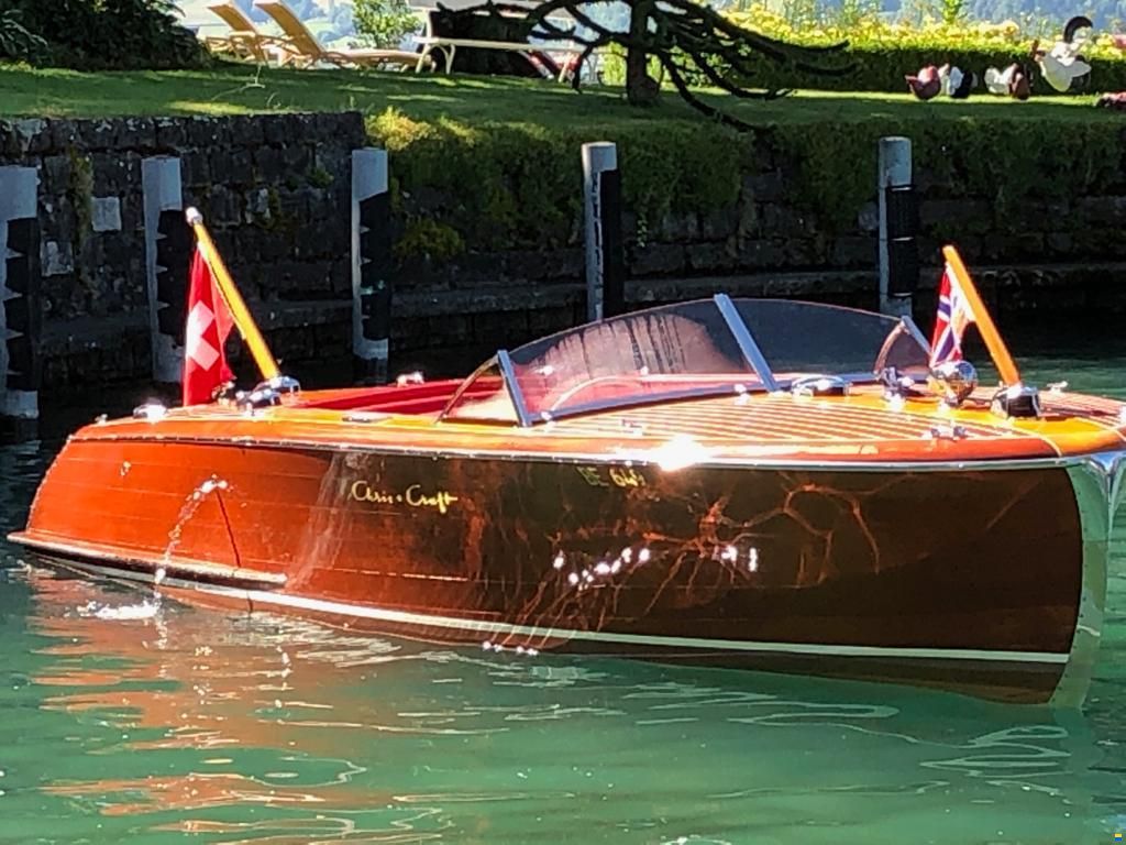Chris Craft 20 Custom Runabout