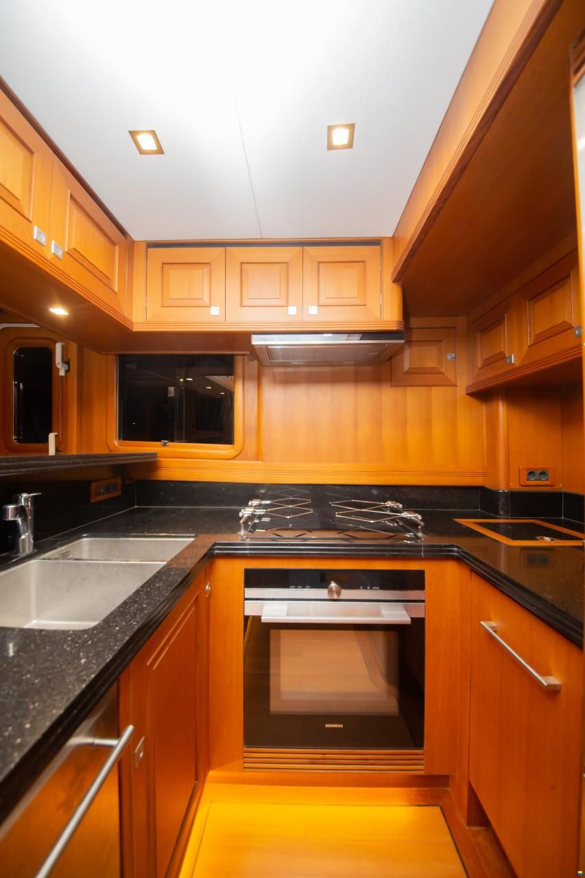 Selene 60