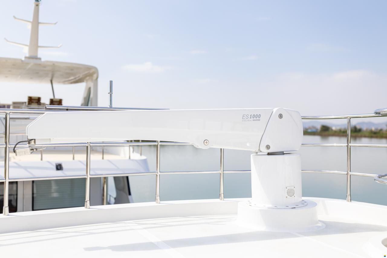 Selene 60 Explorer