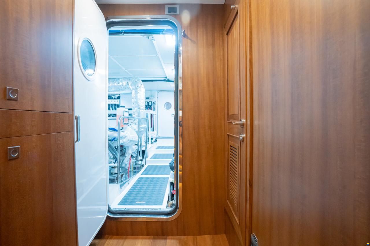 Selene 60 Explorer