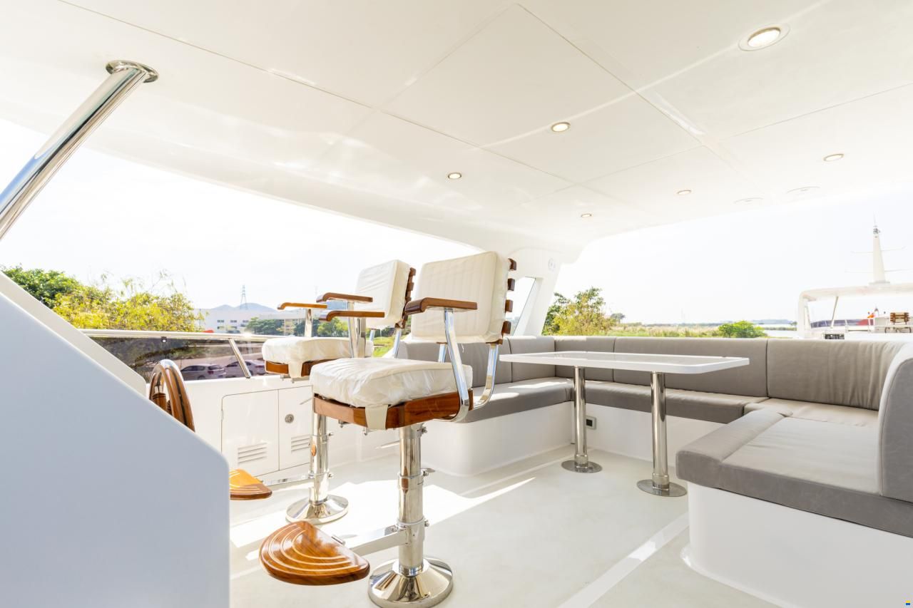 Selene 60 Explorer