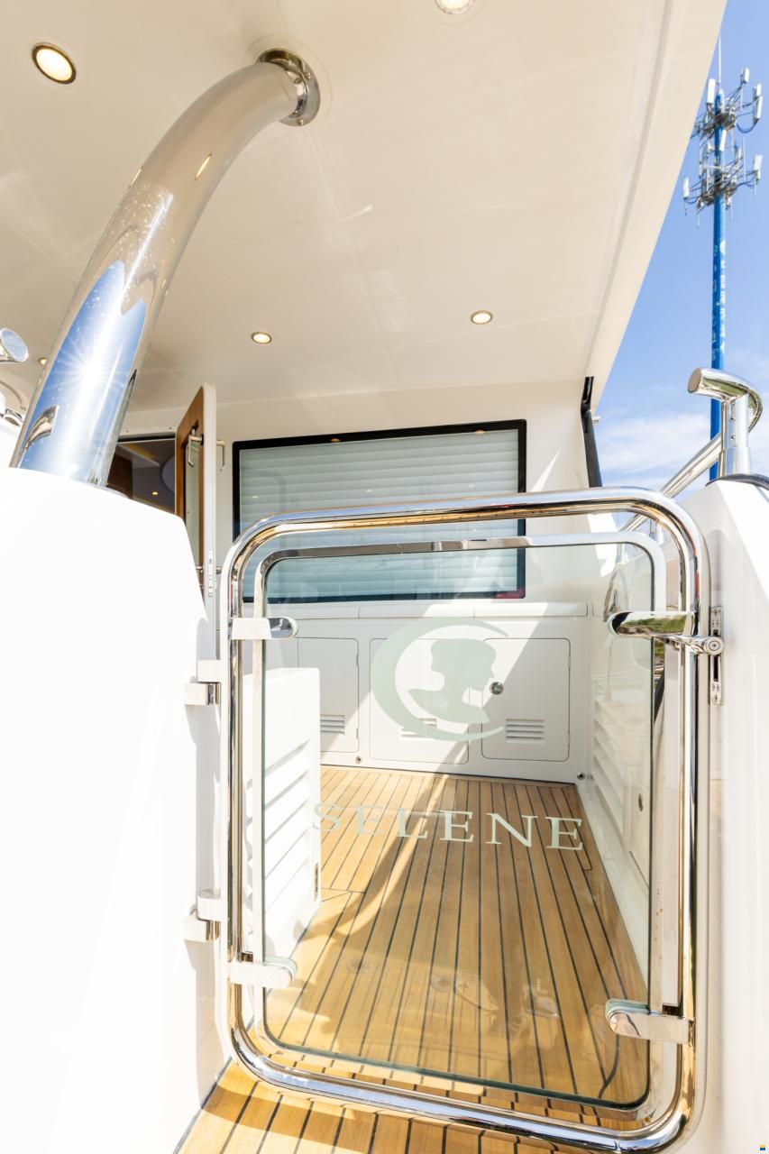 Selene 60 Explorer