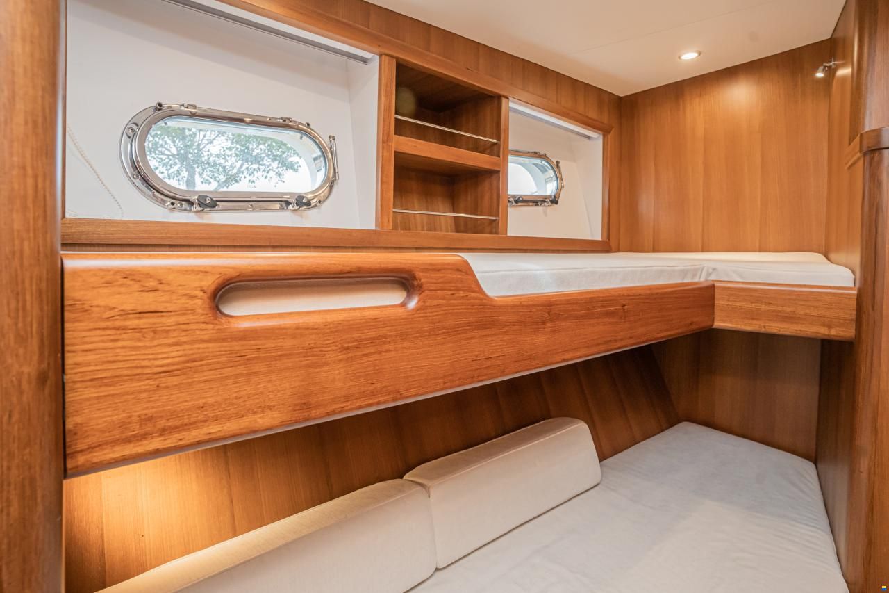 Selene 60 Explorer