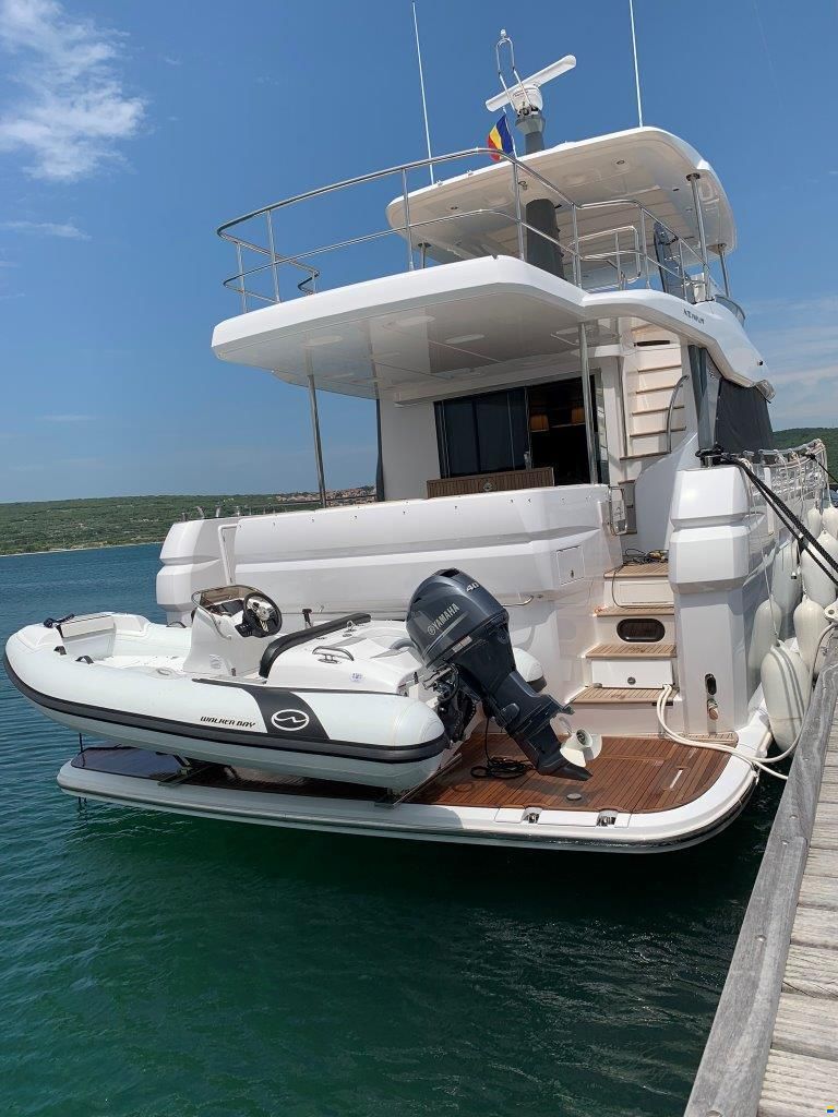 Walker Bay Tender Generation 400 DLX