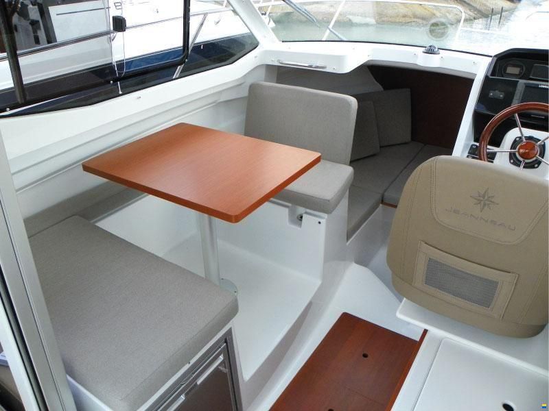 Jeanneau MERRY FISHER 695 Serie 2