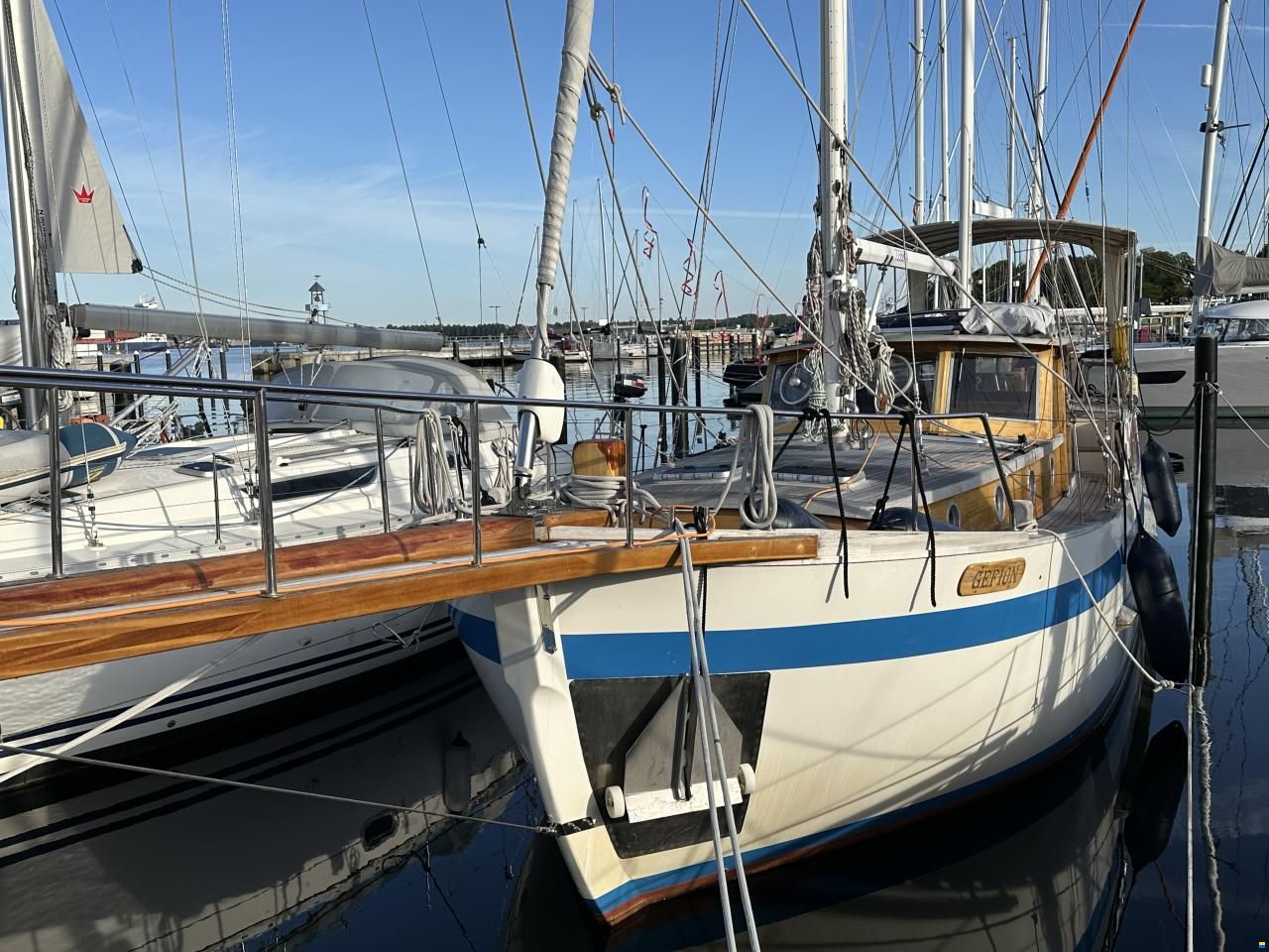 F&aelig;n&oslash; 42