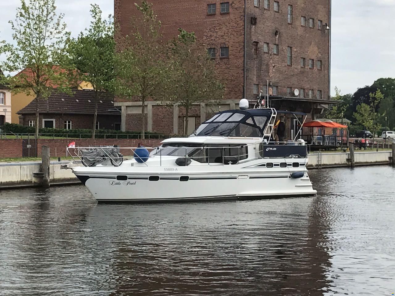 Vri-Jon Contessa 37 E
