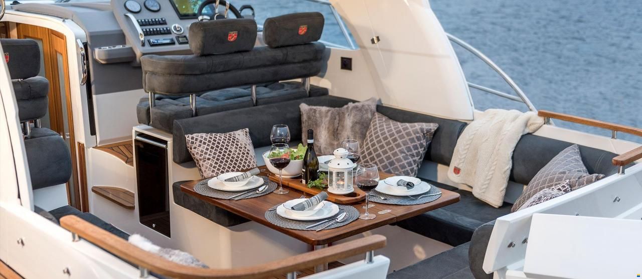 Marex 310 Sun Cruiser