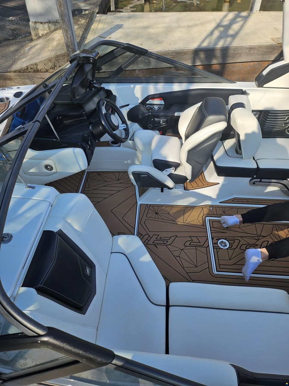 Nautique G21