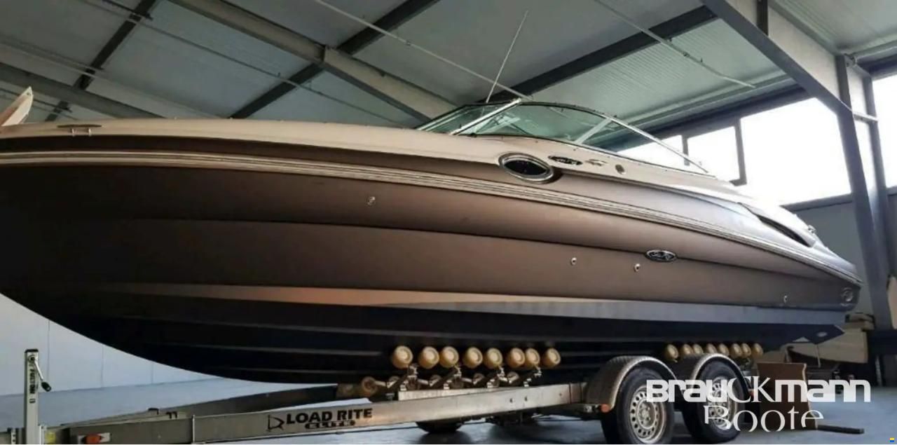 Sea Ray 270 Sundeck