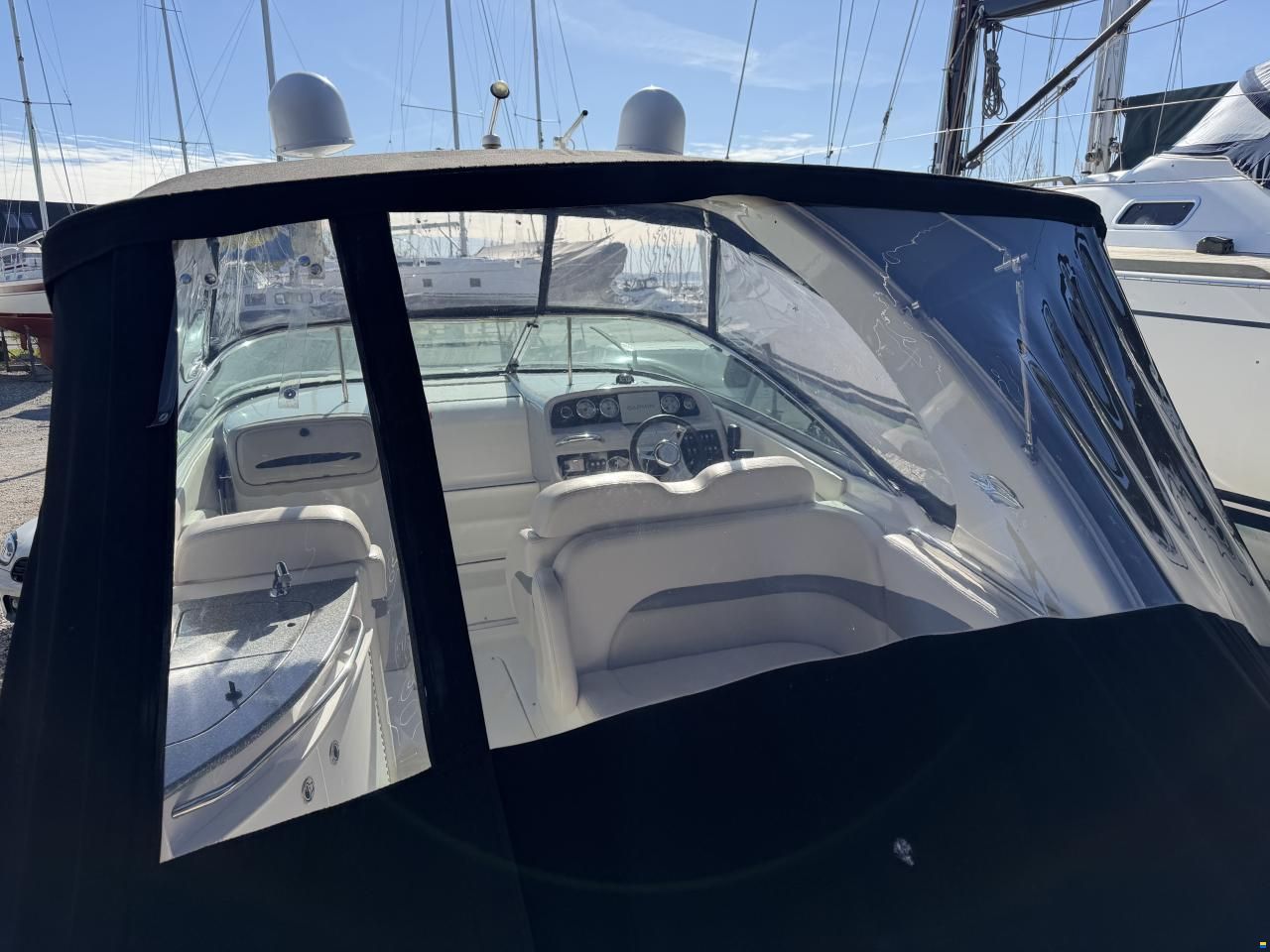 Chaparral 275 SSI