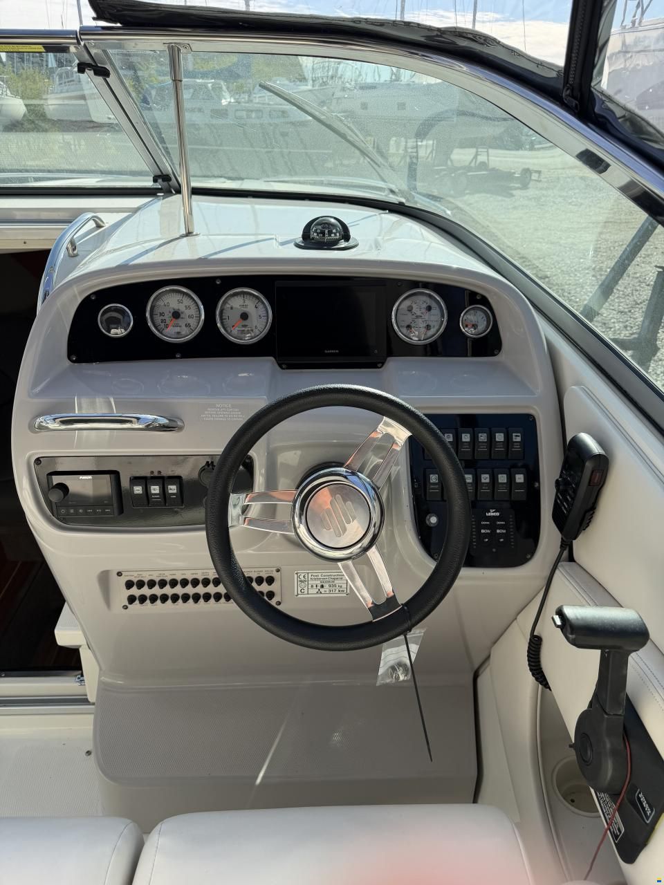 Chaparral 275 SSI
