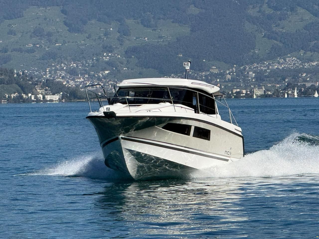 Jeanneau NC9