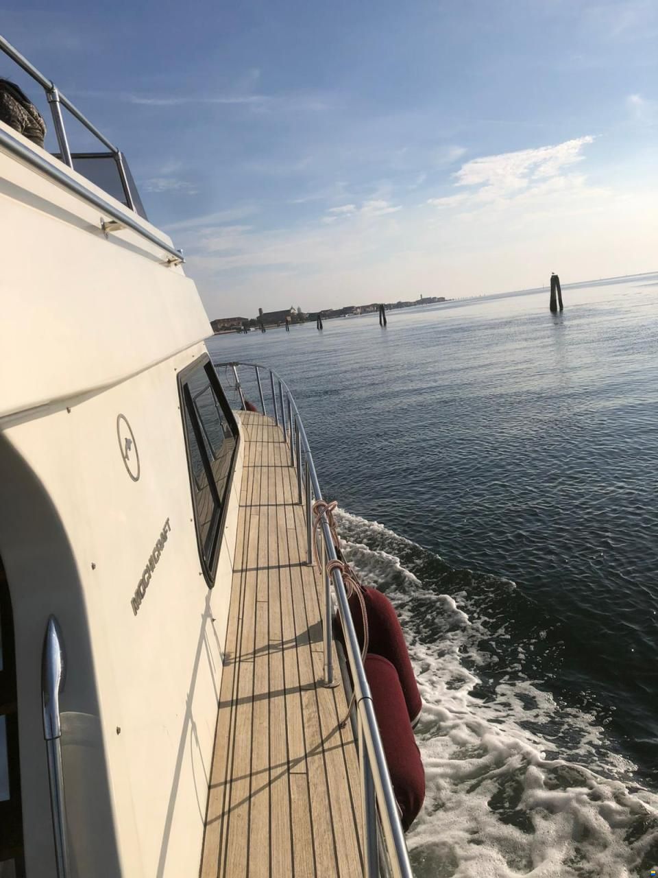 Mochi Craft 42 Fly