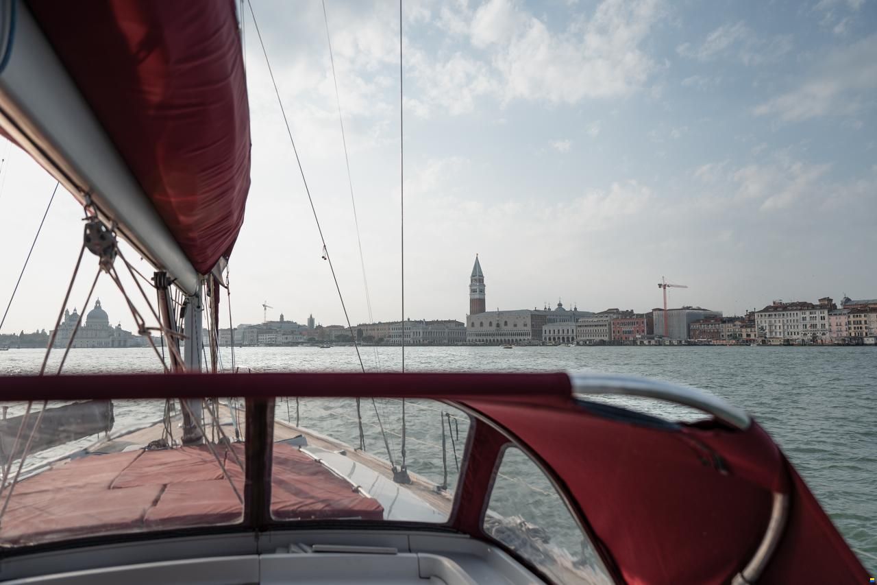 Hanse 470E
