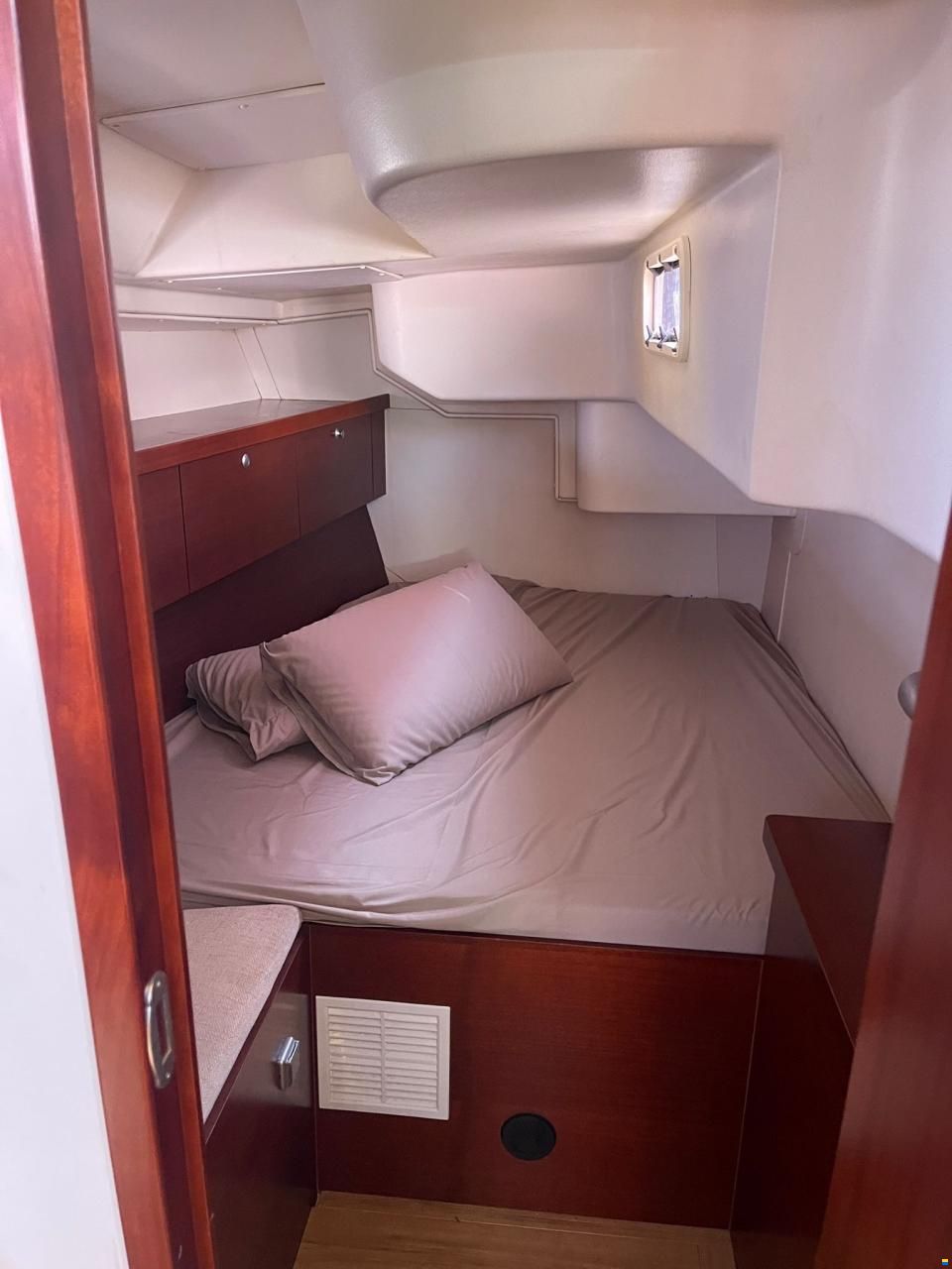 Hanse 470E