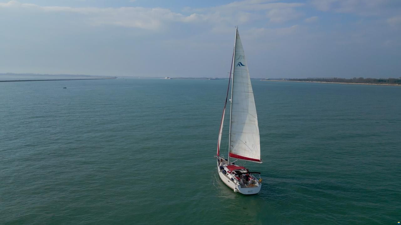 Hanse 470E