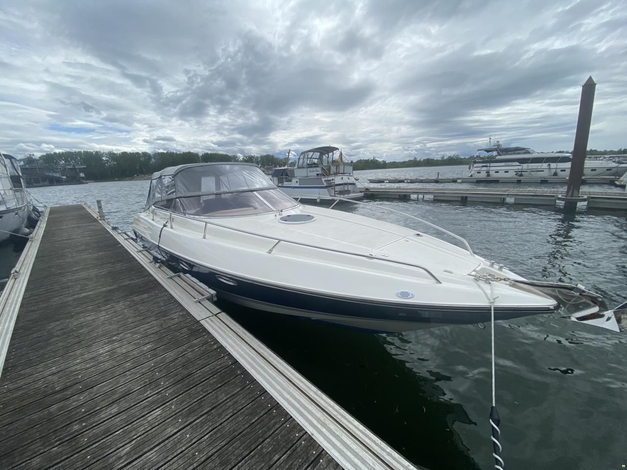 Sunseeker Hawk 31