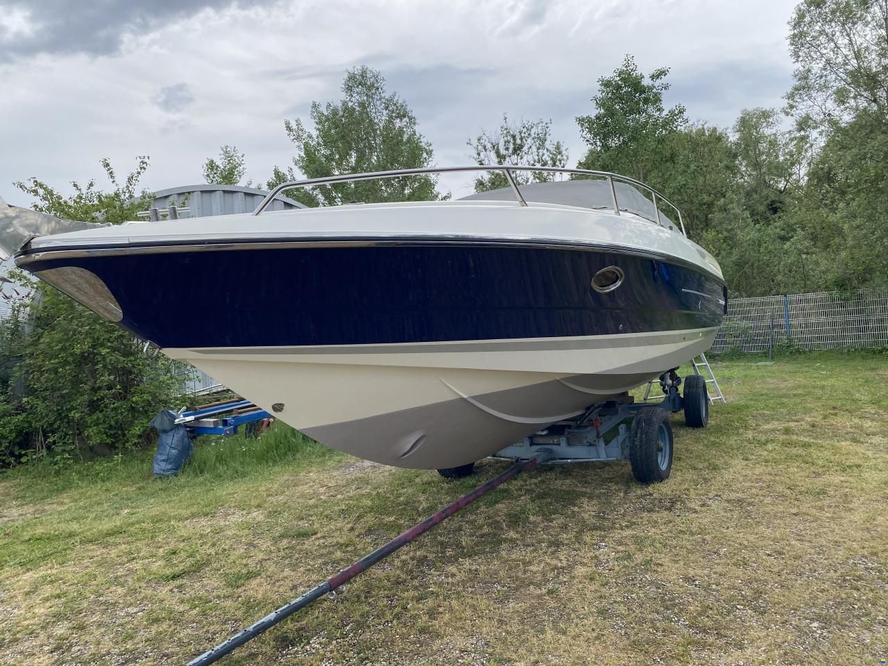 Sunseeker Hawk 31