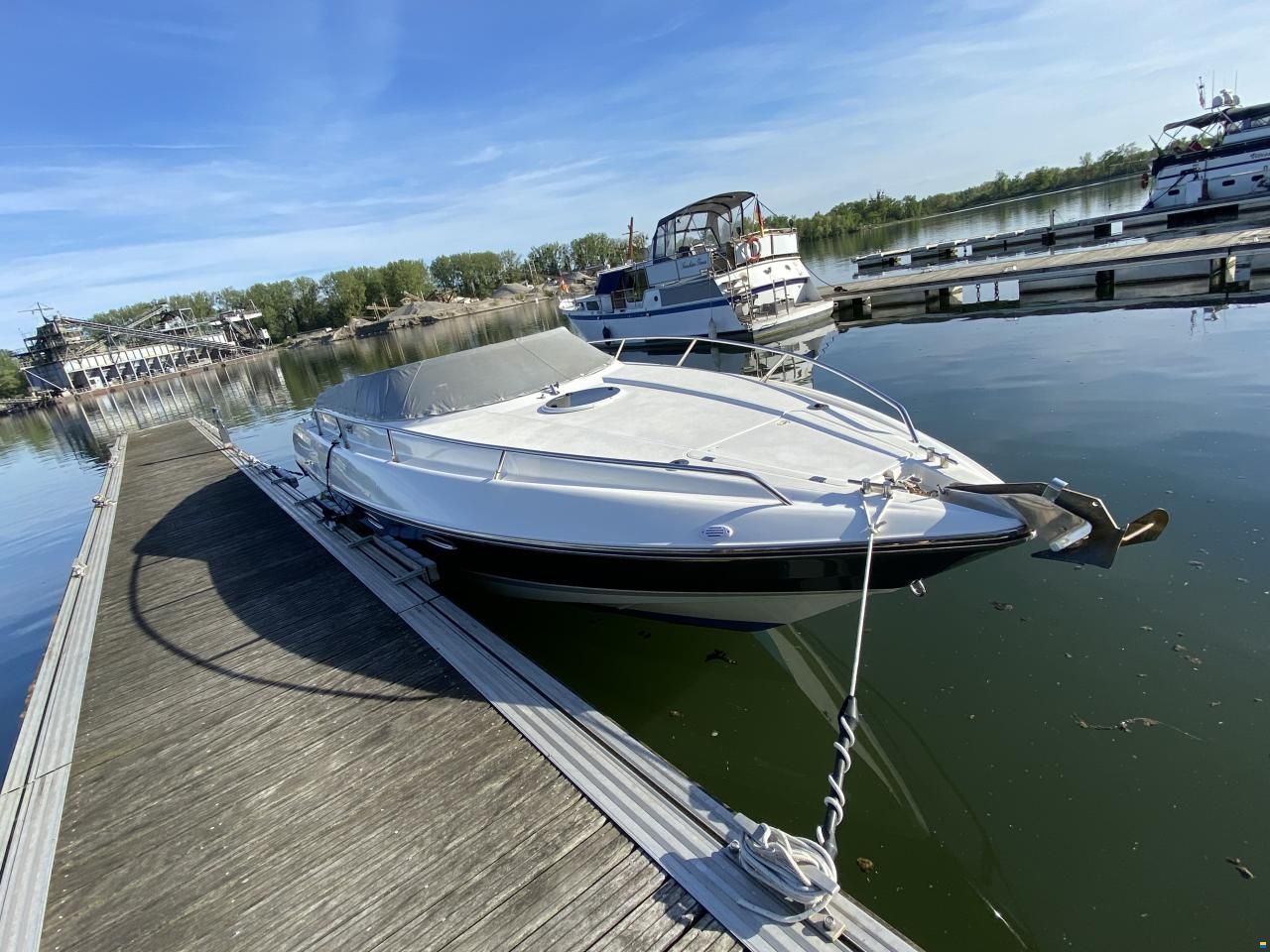 Sunseeker Hawk 31