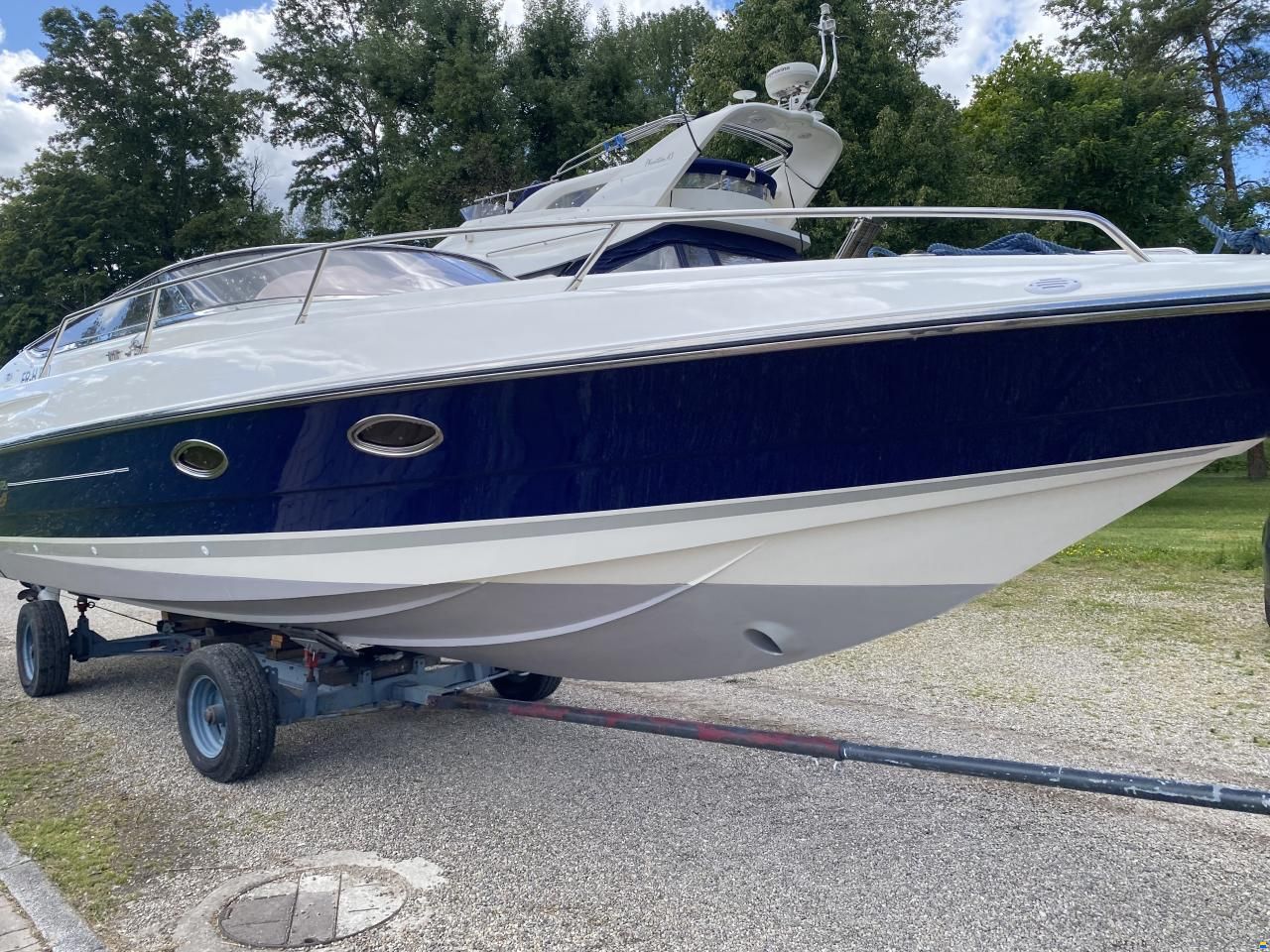 Sunseeker Hawk 31