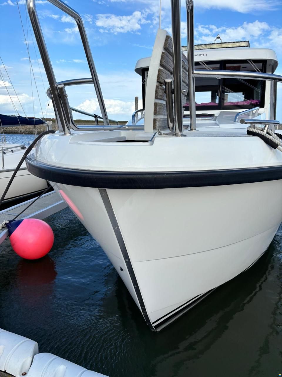 Sarins Sargo 33 Offshore