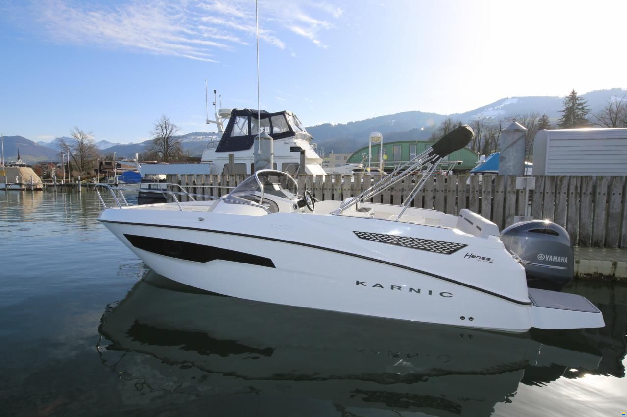 Karnic SL652 Hensa Edition